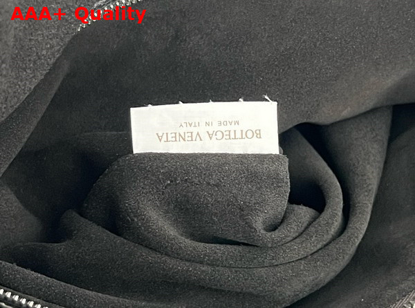 Bottega Veneta Large Traveler Hobo Bag in Black Intrecciato Deerskin Replica