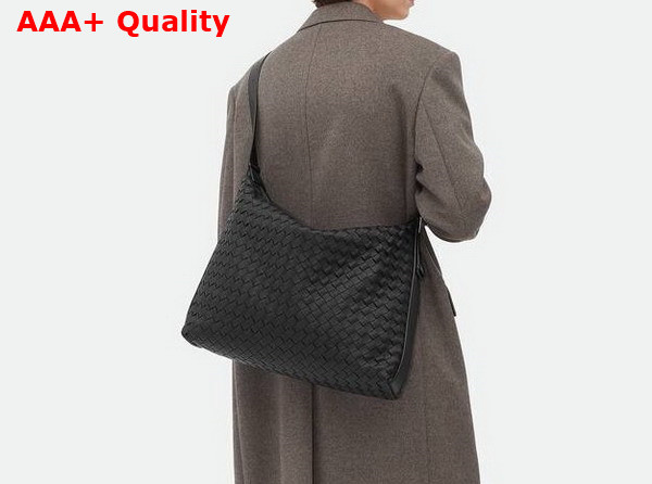 Bottega Veneta Large Traveler Hobo Bag in Black Intrecciato Deerskin Replica