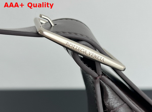 Bottega Veneta Large Traveler Hobo Bag in Fondant Intrecciato Deerskin Replica