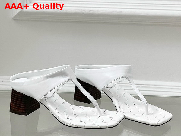 Bottega Veneta Marella Thong Sandal in Leather with Signature Intrecciato Insole Replica