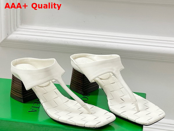 Bottega Veneta Marella Thong Sandal in Leather with Signature Intrecciato Insole Replica
