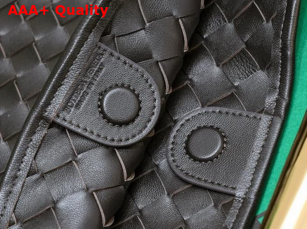 Bottega Veneta Medium Sardine Shoulder Bag in Fondant Intrecciato Lambskin Replica