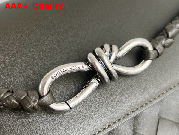 Bottega Veneta Small Andiamo Messenger Kaki Intrecciato Leather Replica