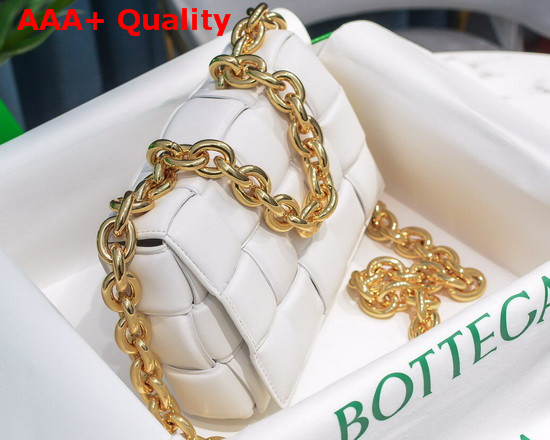 Bottega Veneta The Chain Cassette in White Maxi Intrecciato Nappa Leather Replica