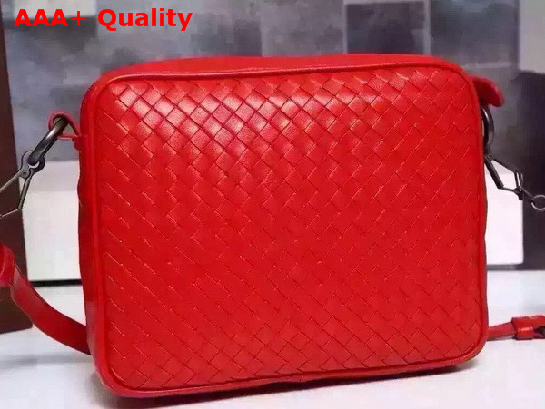 Bottega Veneta Women Messenger Bag in Red Replica