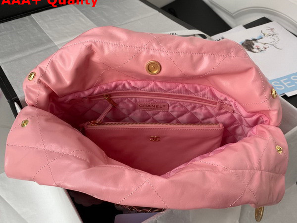 Chanel 22 Small Handbag in Light Pink Shiny Calfskin Gold Tone Metal AS3260 Replica