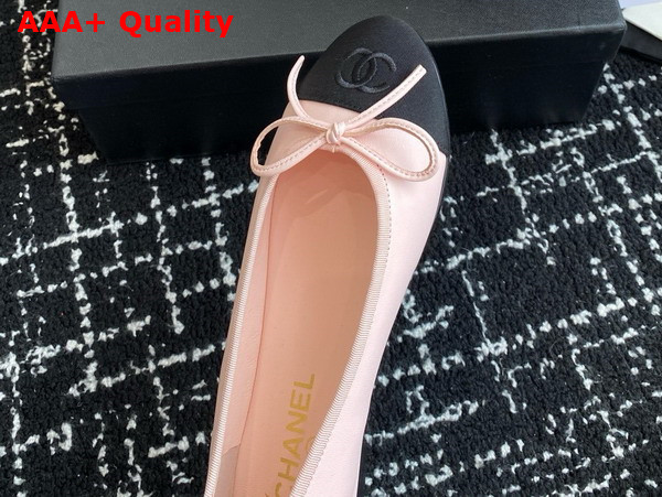 Chanel Ballet Flats Lambskin and Grosgrain Light Pink and Black G02819 Replica