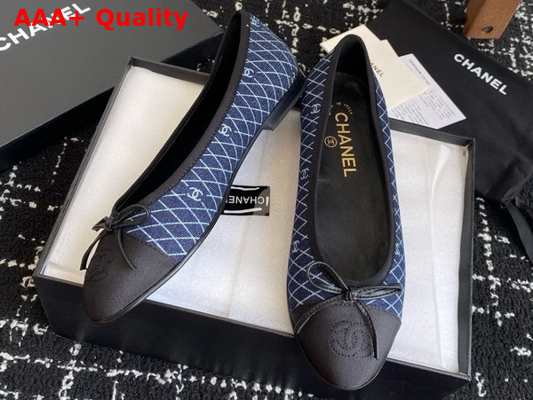 Chanel Ballet Flats in Denim Navy Blue and Black G02819 Replica