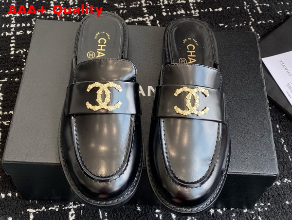 Chanel Glazed Leather Mule in Black Replica