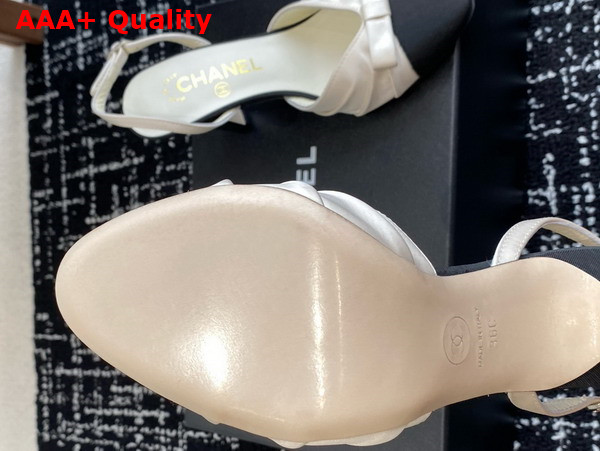 Chanel Slingback Pump in Satin and Grosgrain White and Black Replica