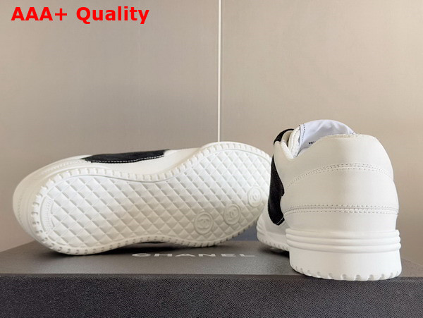Chanel Sneaker in White Calf Leather and Black Suede Leather Replica