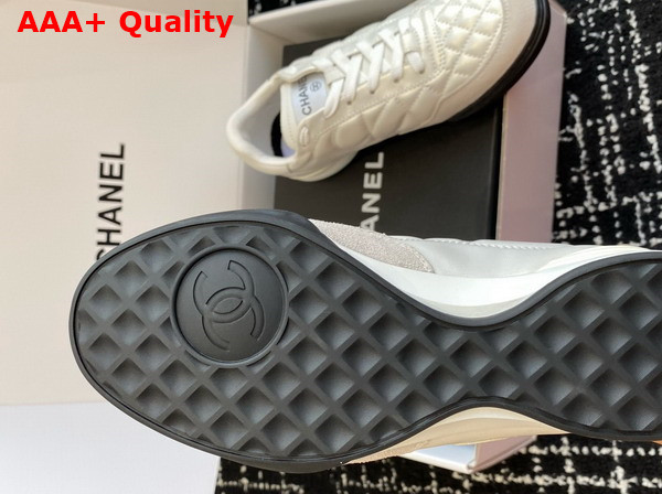Chanel Sneakers Shiny Calfskin Calfskin and Suede Calfskin White G45839 Replica