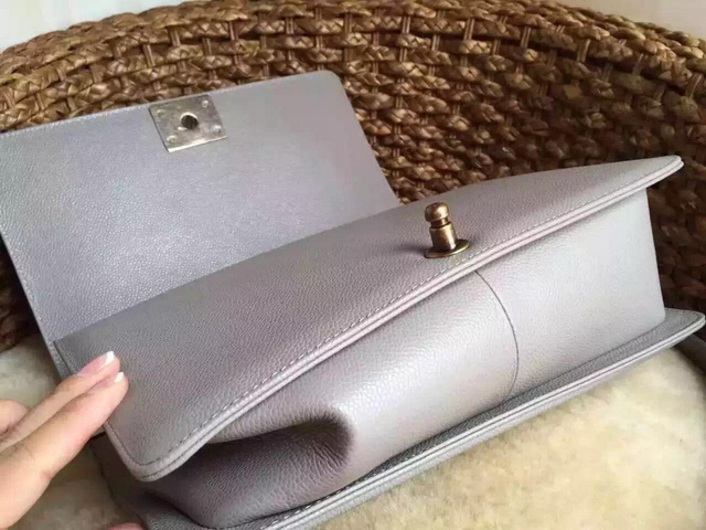 Medium Boy Chanel Flap Bag Grey Caviar Gold Hardware for Sale