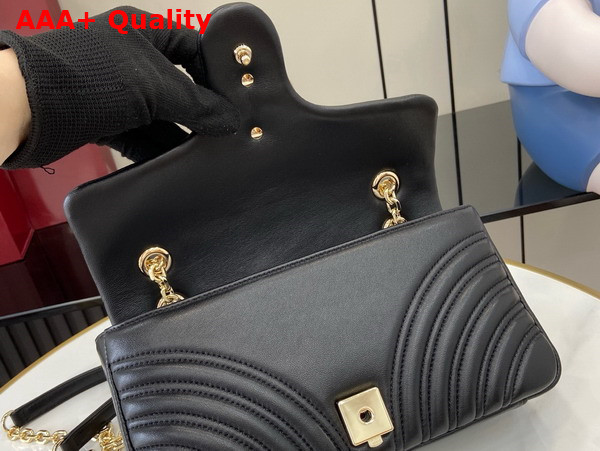 Gucci GG Marmont Medium Shoulder Bag in Black Matelasse Chevron Lambskin Leather 837267 Replica