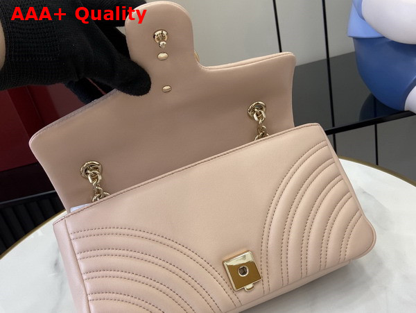 Gucci GG Marmont Medium Shoulder Bag in Pale Pink Matelasse Chevron Lambskin Leather 837267 Replica