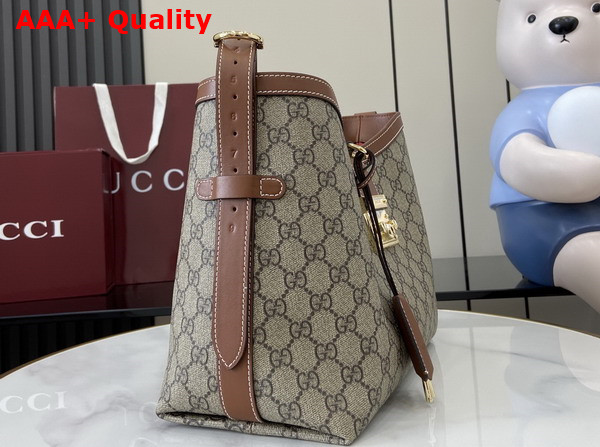 Gucci Padlock Medium Shoulder Bag in Beige and Ebony GG Supreme Canvas 839021 Replica