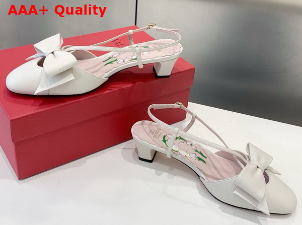 Valentino Garavani Bowow Kidskin Slingback Pump with Bow Detail Ivory Replica