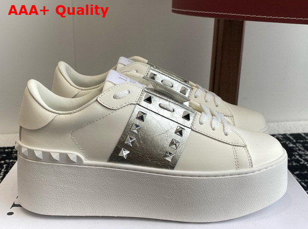 Valentino Garavani Flatform Rockstud Untitled Sneaker in White Calfskin with Stripe Replica