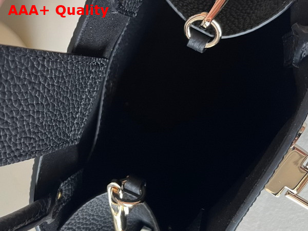 Valentino Garavani Rockstud Small Handbag in Black Grainy Calfskin Replica
