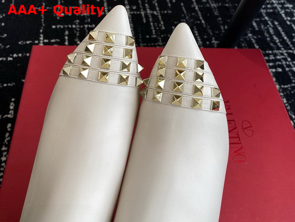 Valentino Rockstud Calfskin Ankle Boot in White Replica